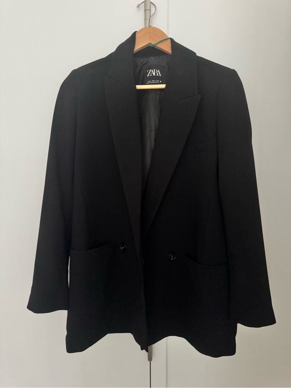 ZARA Women’s - Black Flowy Blazer, size S
